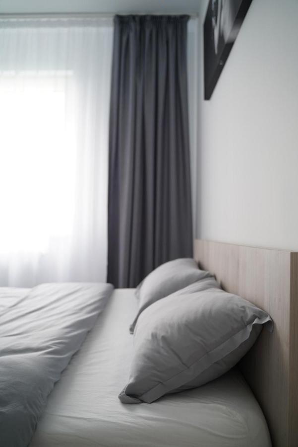 Silence Appartments Oradea Dış mekan fotoğraf